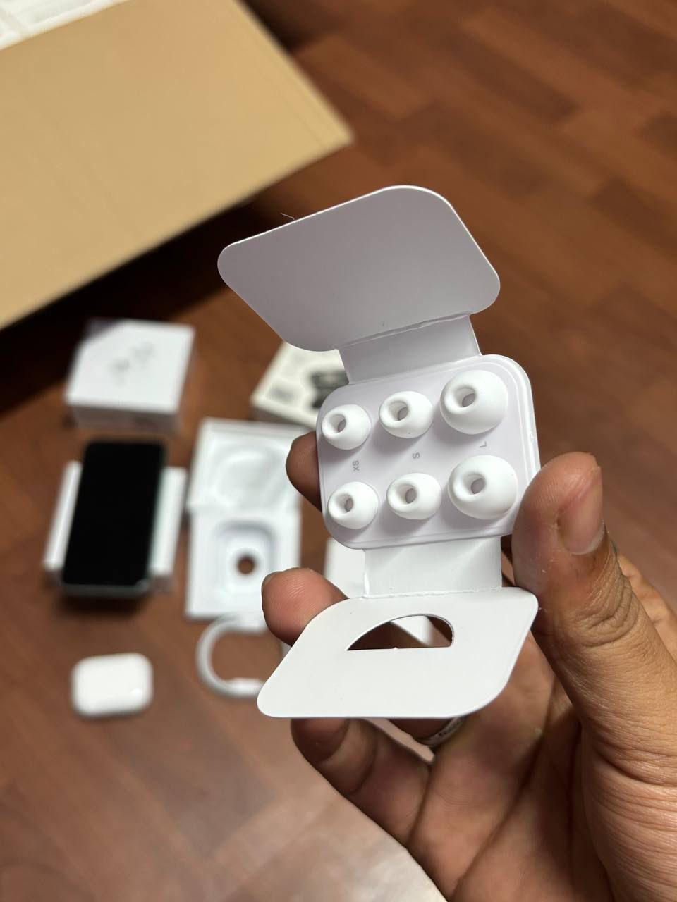 Apple Earbuds Pro 2 Gen (ANC + GPS)